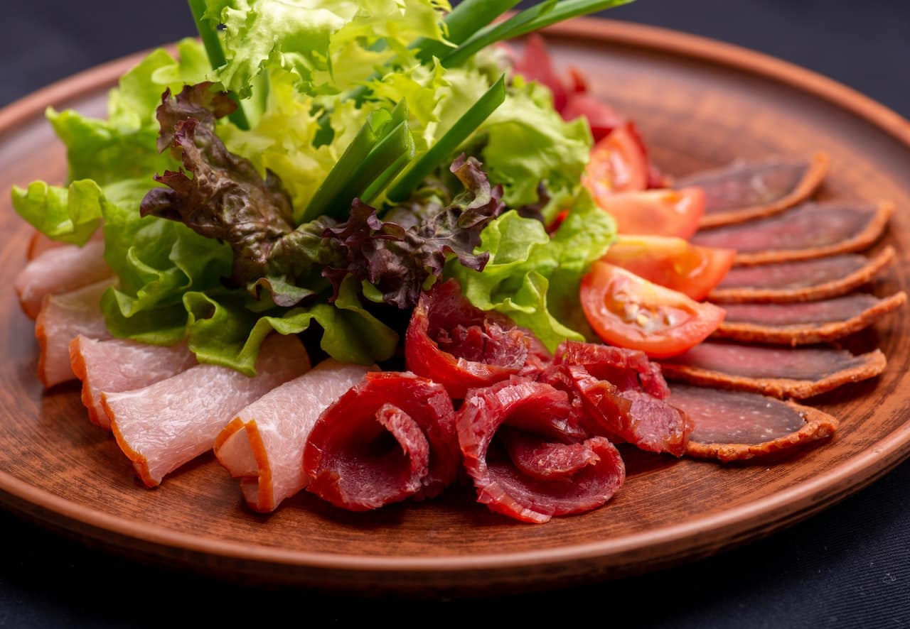 Faire une recette d'entrée de salade d'anchois au thym