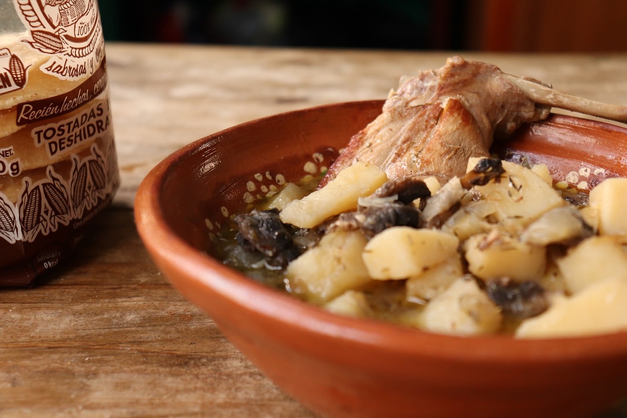 Réussir une recette de lapin à l'ail avec du riz à l'espagnol